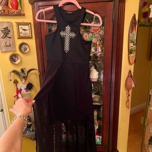 Flowing Cross Dress